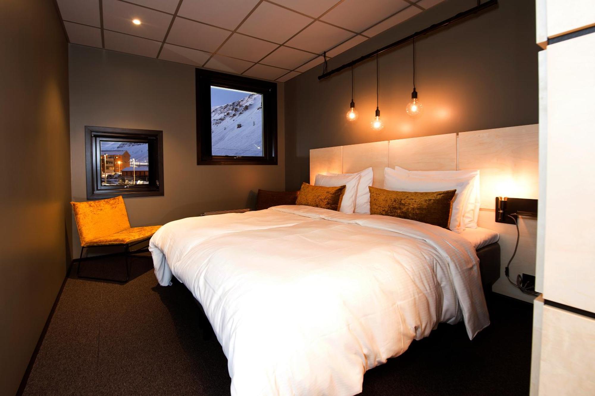 Svalbard Hotell | The Vault Longyearbyen Buitenkant foto