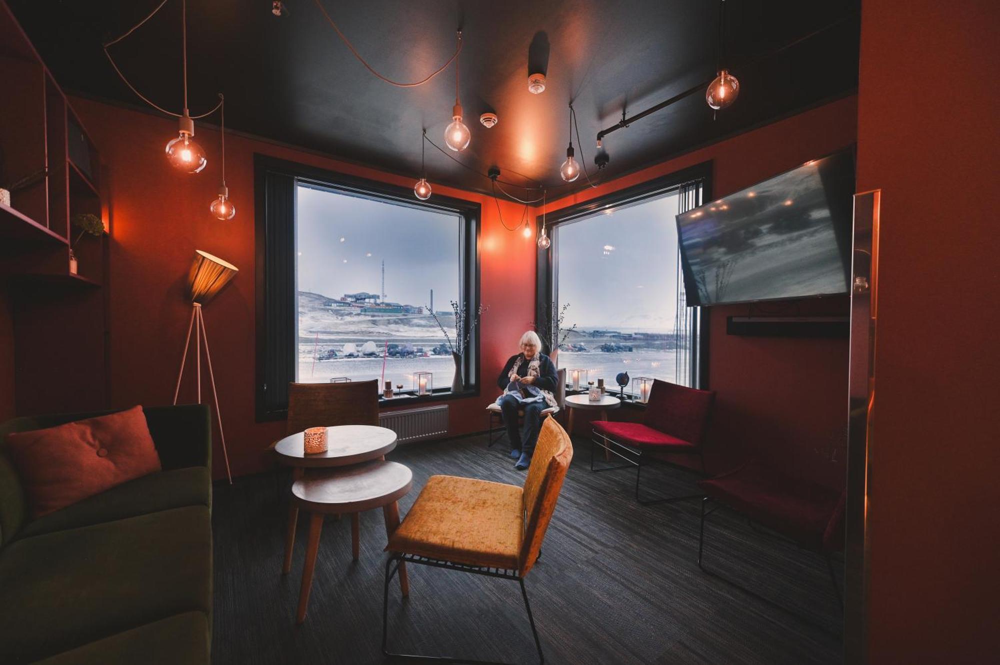 Svalbard Hotell | The Vault Longyearbyen Buitenkant foto