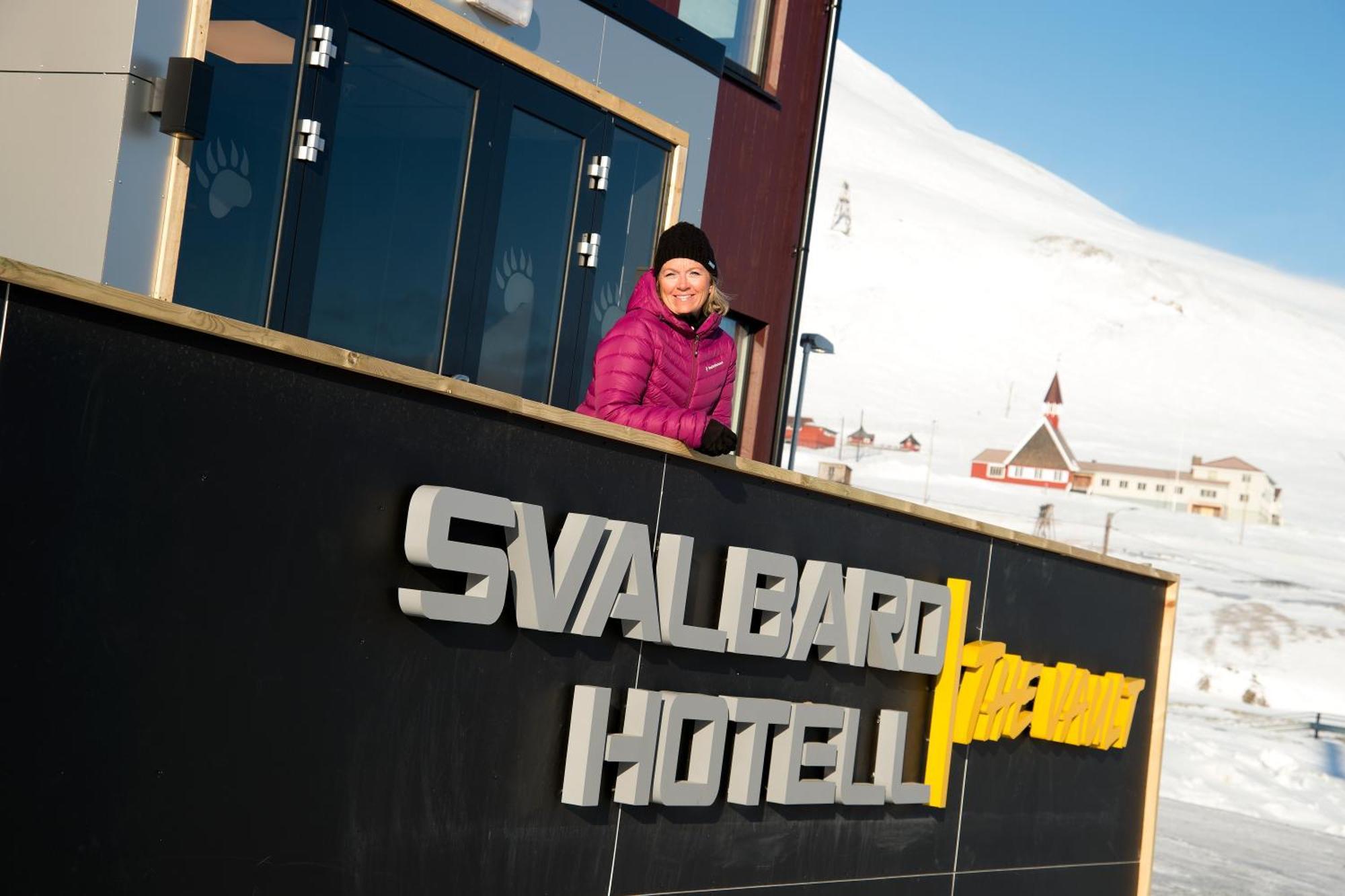 Svalbard Hotell | The Vault Longyearbyen Buitenkant foto